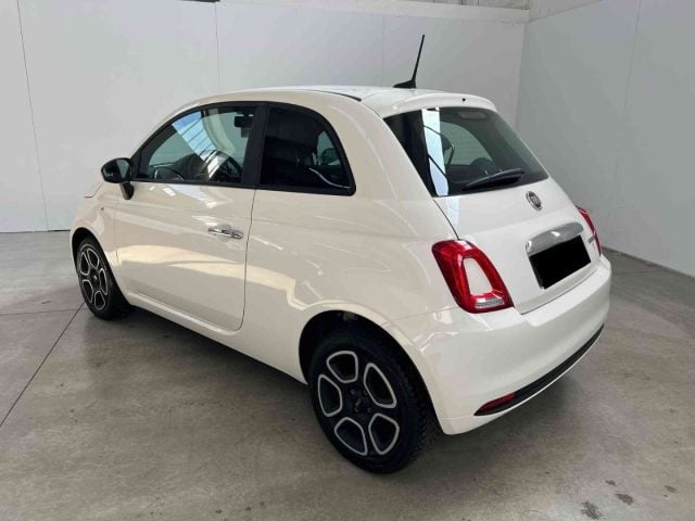 Fiat 500 1.0 Hybrid CLUB - foto 2 di 4