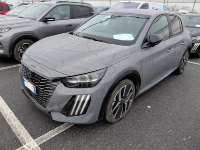 Peugeot 208 Hybrid 136 e-DCS6 GT, del 2025, 15.990 km, in vendita a Dolo (VE)