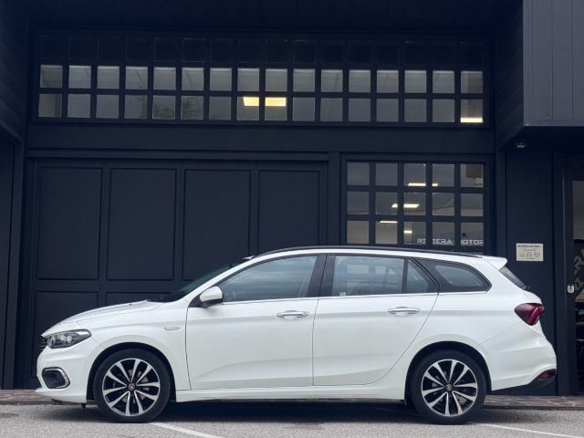 Fiat Tipo 1.6 Mjt S&S SW Lounge - foto 3 di 4