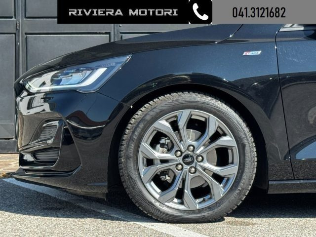 Ford Focus 1.0 EcoBoost Hybrid 155 CV automatico 5p. ST-Line, del 2025, 28.300 km, in vendita a Dolo (VE)