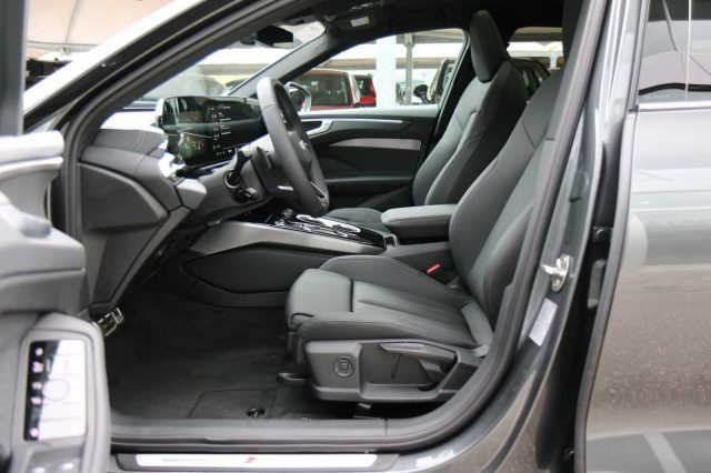 Audi A6 Avant 40 2.0 TDI S tronic S line edition - foto 3 di 4