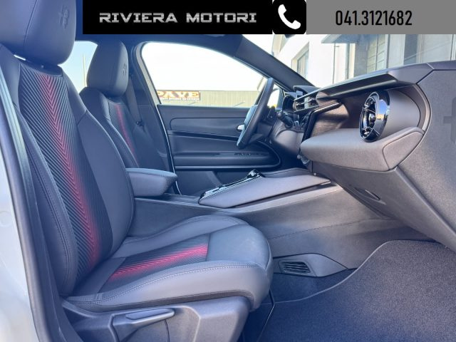 Alfa Romeo Junior 1.2 145 CV Hybrid eDCT6 Speciale usato a DOLO