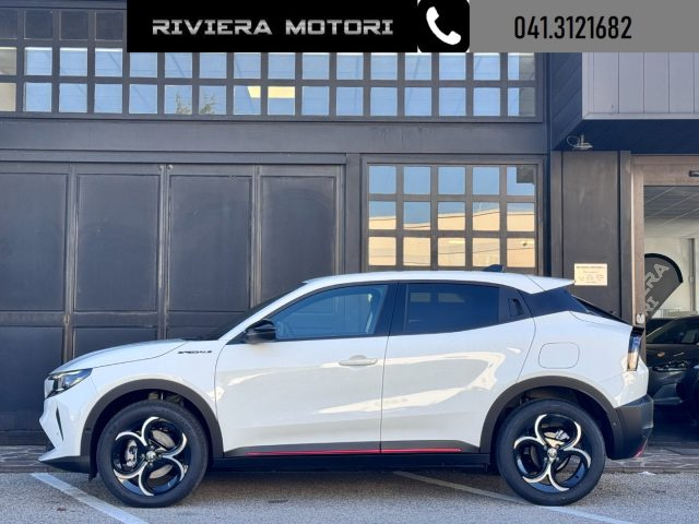 Alfa Romeo Junior 1.2 145 CV Hybrid eDCT6 Speciale - foto 4 di 4