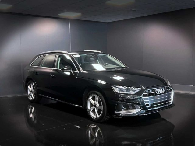 Audi A4 Avant 30 TDI/136 CV S tronic Business Advanced - foto 2 di 4