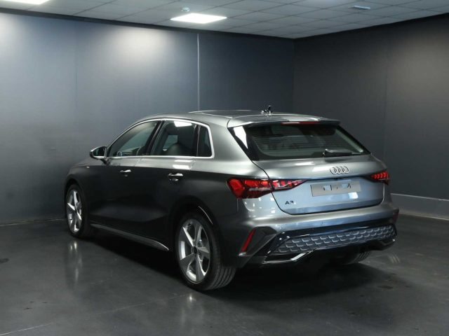 Audi A3 SPB TDI 110 kW S tronic S line edition - foto 4 di 4