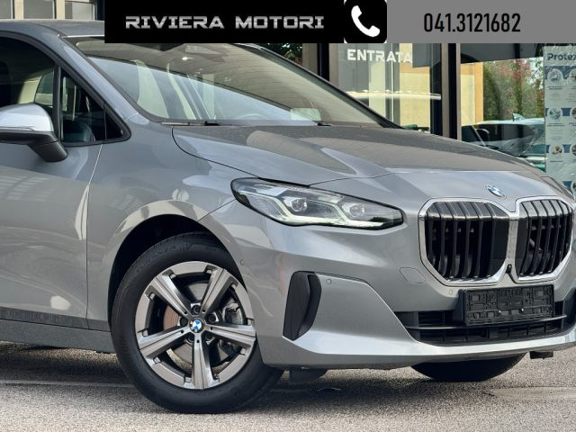 BMW 218 i Active Tourer - foto 4 di 18