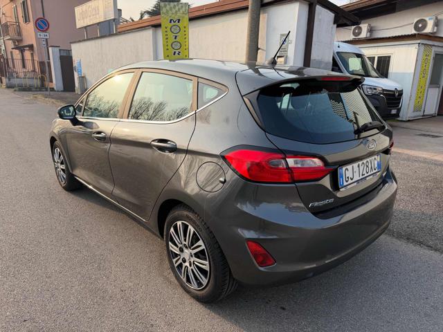 Ford Fiesta 1.0 Ecoboost Hybrid 125 CV 5 porte - foto 3 di 12