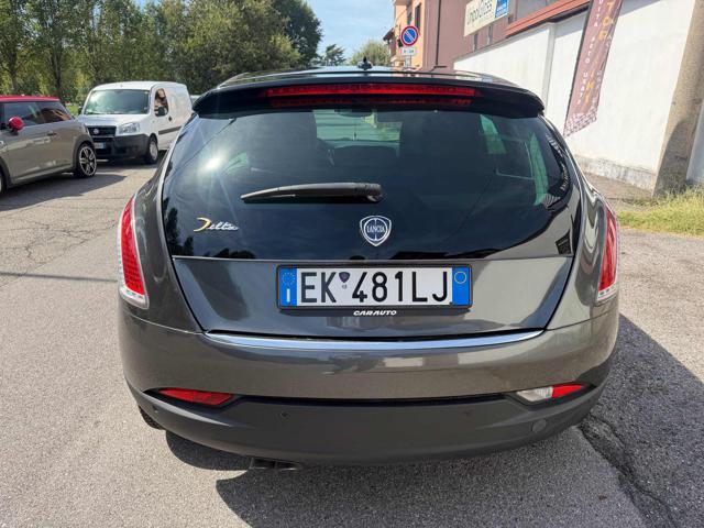 Lancia Delta 1.8 Di Turbo-Jet Sportronic Platinum - foto 4 di 12