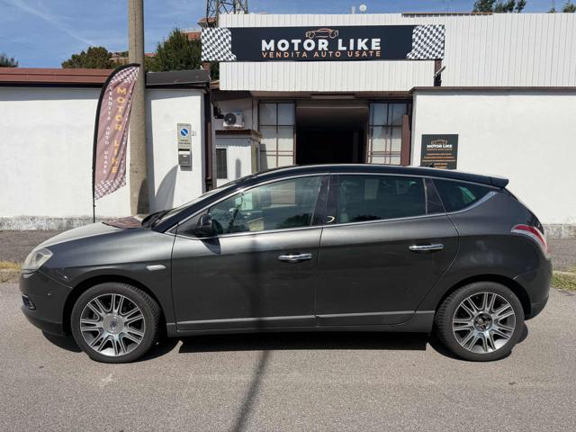 Lancia Delta 1.8 Di Turbo-Jet Sportronic Platinum - foto 2 di 12