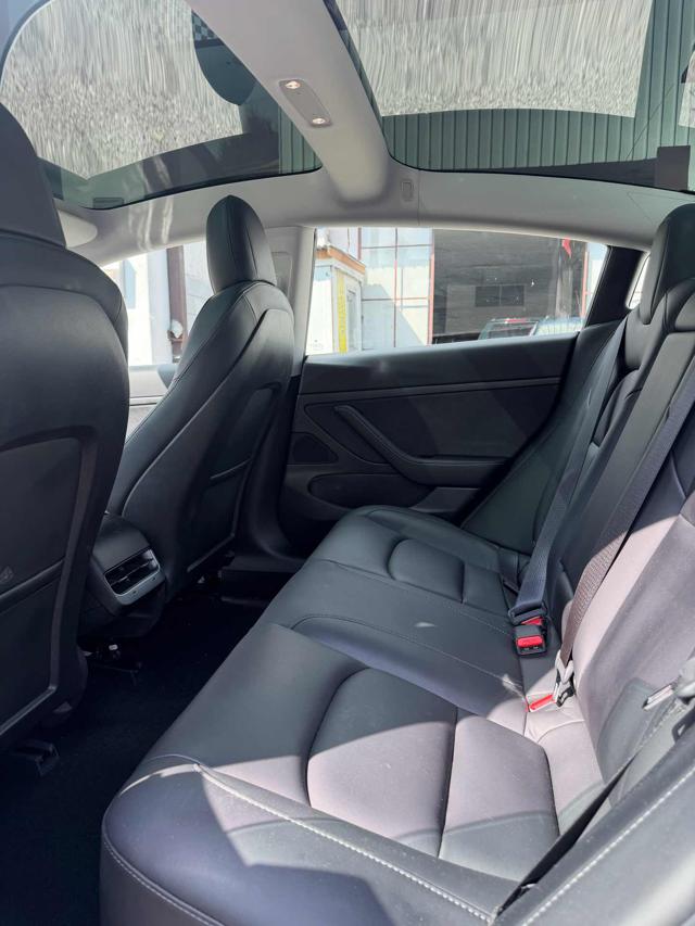 Tesla Model 3 Standard RWD Plus - foto 4 di 4