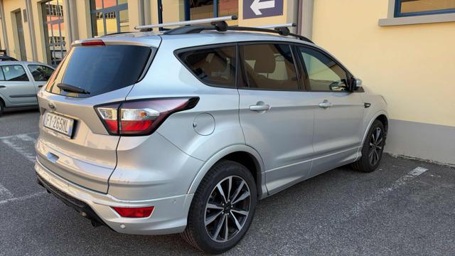 Ford Kuga 1.5 EcoBoost 120 CV S&S 2WD, del 2020, 80.000 km, in vendita a Segrate (MI)