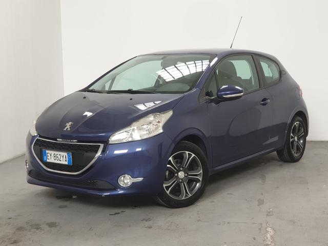 Peugeot 208 1� serie PureTech 82 3 porte Allure usato a MONZA