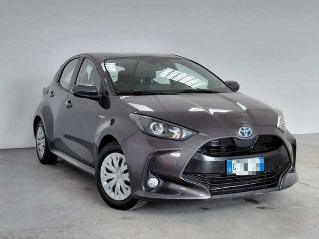 Toyota Yaris 1.5 Hybrid 5 porte Business usato a MONZA
