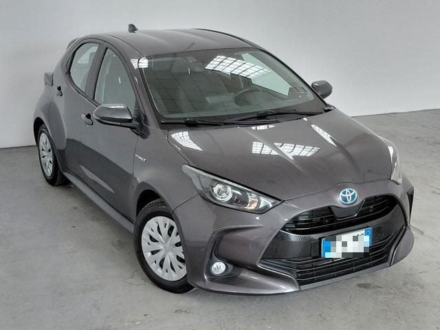 Toyota Yaris 1.5 Hybrid 5 porte Business - foto 3 di 23