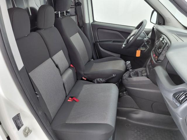 Fiat Doblo 1.6 MJT 105CV Lungo Cargo Maxi LOUNGE 3POSTI - foto 4 di 4