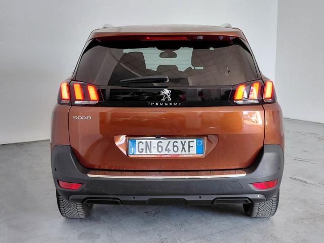 Peugeot 5008 BlueHDi 130 S&S EAT8 Allure Pack 7 POSTI usato a MONZA