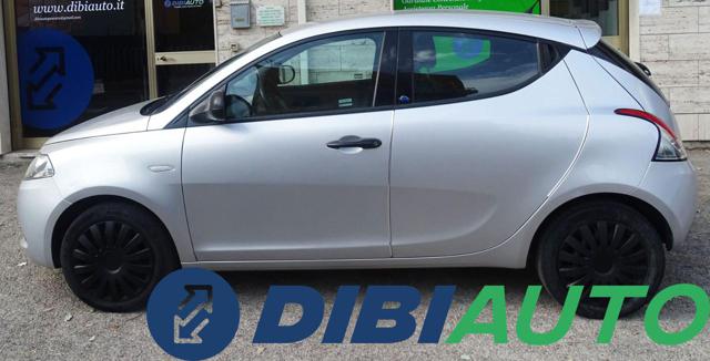 Lancia Ypsilon 1.2 69 CV 5 porte GPL Ecochic Elefantino Blu - foto 4 di 4