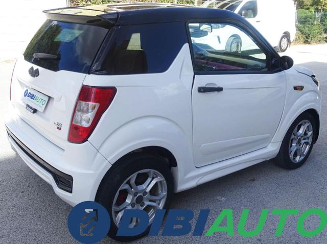 Ligier JS 50 DCI WRAPPING ROSA REMOVIBILE!(NERO) - foto 3 di 4