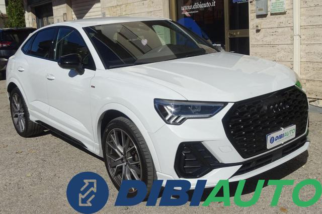 Audi Q3 sportback 35 TDI S tronic Identity Black s-line - foto 2 di 4