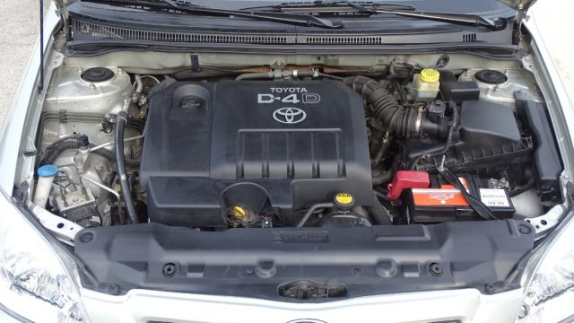 Toyota Corolla 1.4 D-4D M-MT 5p, Automatica, Sol, 90cv, Garanzia. usato a MARTELLAGO