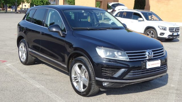 Volkswagen Touareg 3.0 TDI 262cv, Automatica, Tetto, Garanzia.. - foto 2 di 4