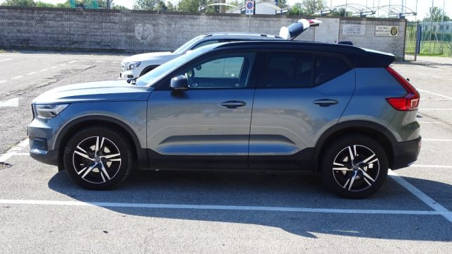 Volvo XC40 D3 150 cv, R-design, Automatica, Garanzia.. - foto 4 di 147
