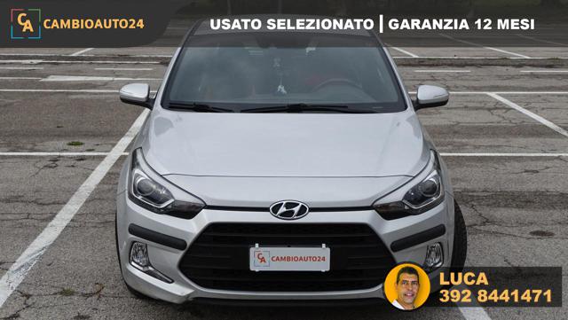 Hyundai i20 Coupé 1.2 84 cv, 3p, "Sport", Garanzia..., del 2016, 108.615 km, in vendita a Martellago (VE)