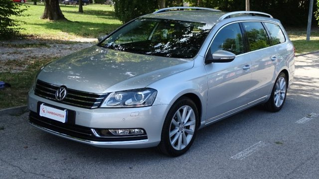 Volkswagen Passat Var. 2.0 TDI 140 cv, DSG High. BM.Tech., Garanzia. - foto 3 di 4