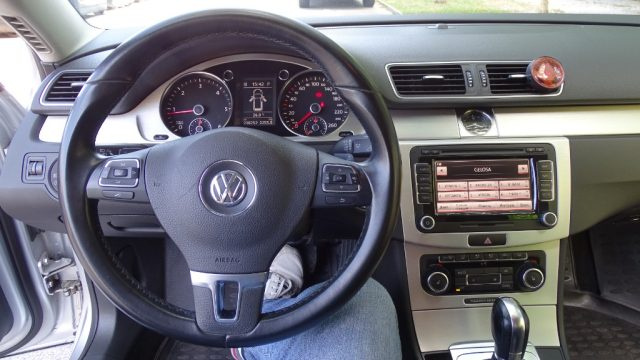 Volkswagen Passat Var. 2.0 TDI 140 cv, DSG High. BM.Tech., Garanzia., del 2011, 230.252 km, in vendita a Martellago (VE)