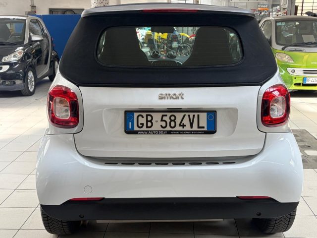 smart forTwo 70 1.0 twinamic cabrio Passion - foto 4 di 4