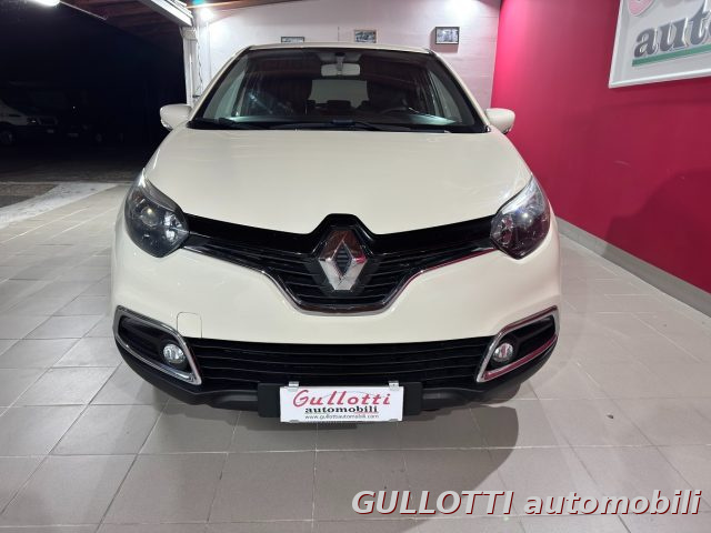 Renault Captur 1.5 dCi 90 CV Energy R-Link - foto 2 di 4