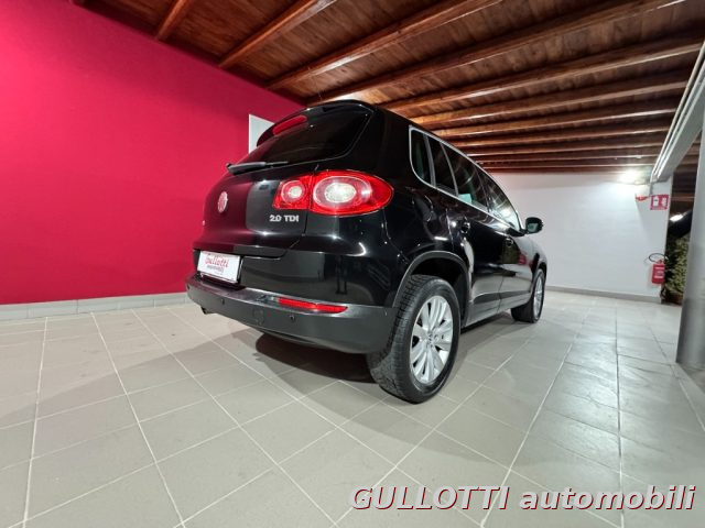 Volkswagen Tiguan 2.0 TDI 140CV tiptronic Sport 4MOTION, del 2009, 207.115 km, in vendita a Bronte (CT)