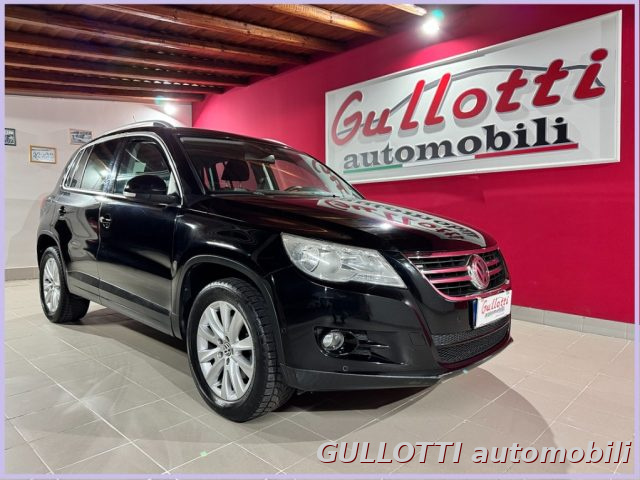 Volkswagen Tiguan 2.0 TDI 140CV tiptronic Sport 4MOTION usato a BRONTE