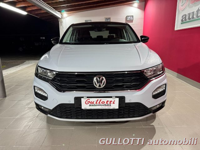 Volkswagen T-Roc 1.6 TDI 115CV Advanced BlueMotion Technology - foto 3 di 4