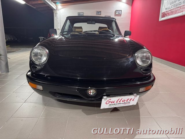 Alfa Romeo Spider 2.0i - foto 2 di 4