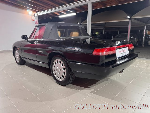 Alfa Romeo Spider 2.0i - foto 4 di 4