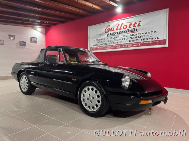 Alfa Romeo Spider 2.0i usato a BRONTE