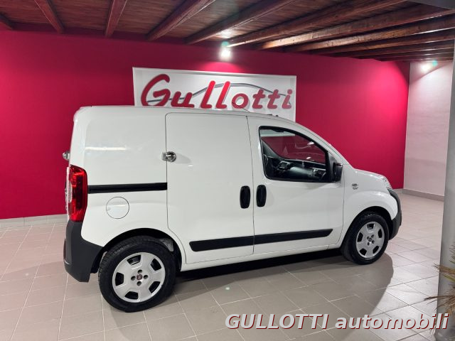 Fiat Fiorino 1.3 MJT 95CV Cargo, del 2017, 157.000 km, in vendita a Bronte (CT)