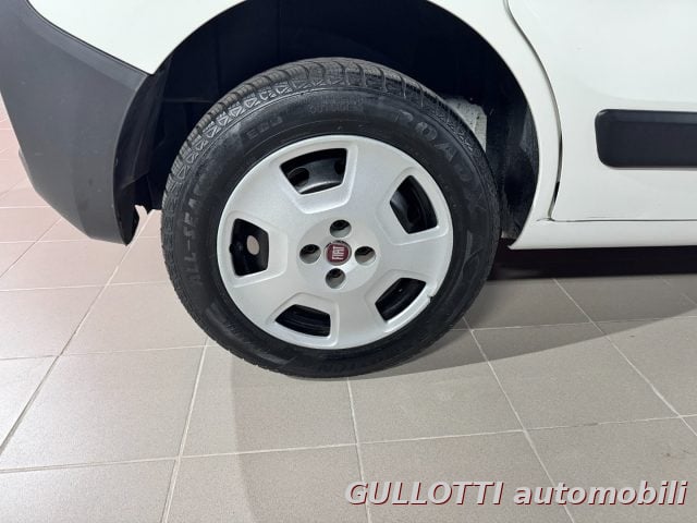 Fiat Fiorino 1.3 MJT 95CV Cargo, del 2017, 157.000 km, in vendita a Bronte (CT)