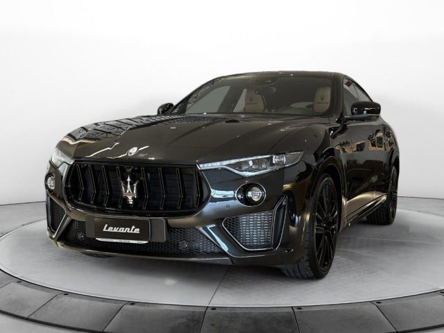 Maserati Levante V8 580 CV AWD Ultima nuovo a MODENA