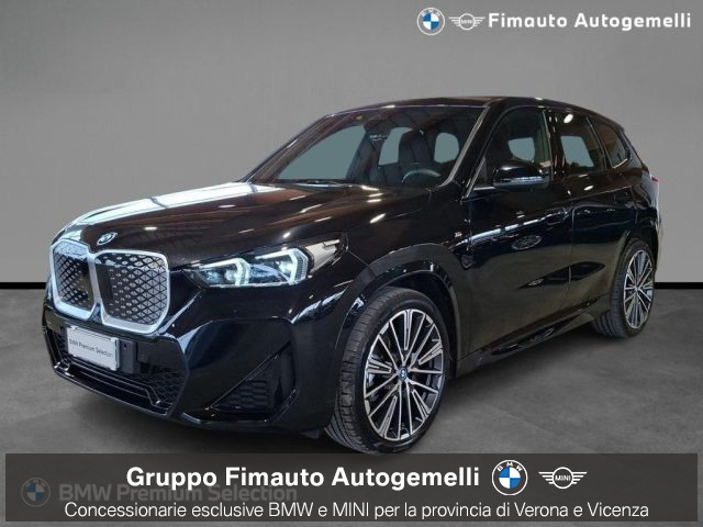 BMW iX1 eDrive 20 Msport Aut. + Tetto apr. usato a VERONA