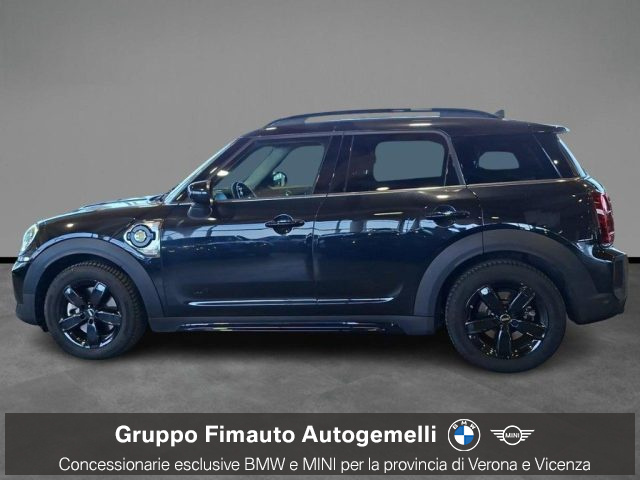 MINI Countryman 1.5 Cooper SE Essential Countryman ALL4 - foto 3 di 4