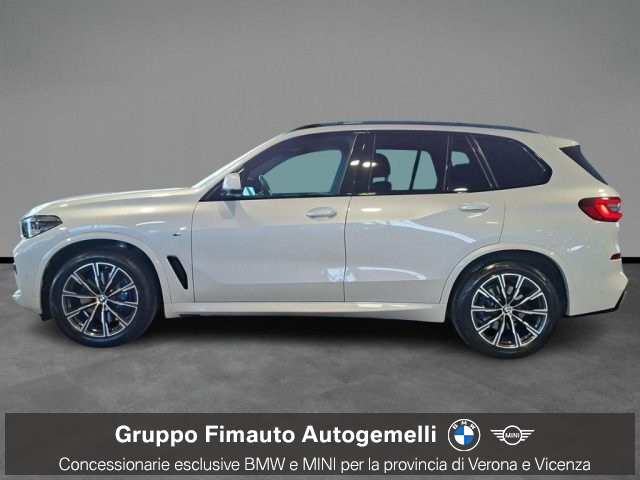 BMW X5 xDrive30d 48V Msport Aut. + Tetto apr. - foto 3 di 4