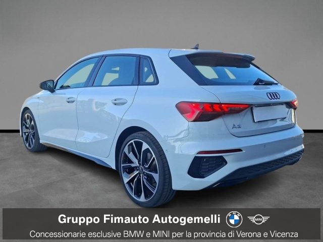 Audi A3 SPB 35 TDI S tronic S-Line - foto 3 di 15
