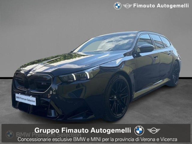BMW M5 Touring 727 CV + Freni Carbo, del 2025, 23.376 km, in vendita a Verona (VR)