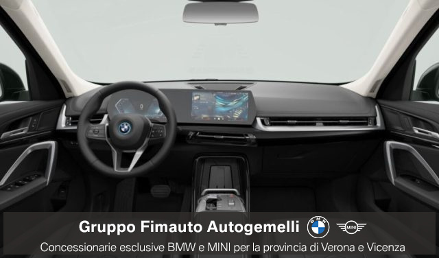BMW iX1 eDrive 20 X-Line Pure Edition - foto 4 di 4