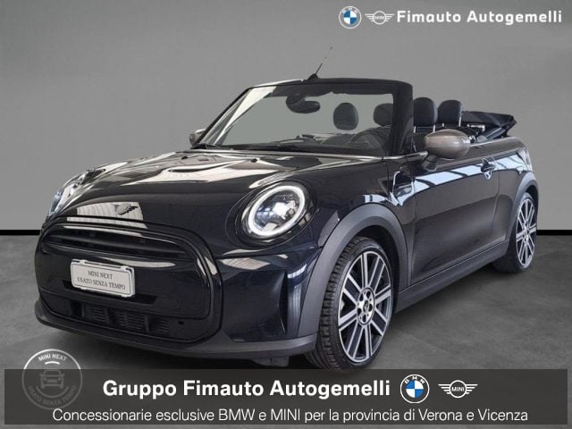 MINI Mini 1.5 Cooper Yours Cabrio Pacchetto Premium Aut., del 2024, 57.985 km, in vendita a Verona (VR)