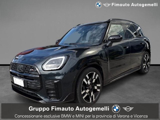 MINI Countryman D JCW Countryman Aut. + Tetto apr., del 2025, 40.003 km, in vendita a Verona (VR)