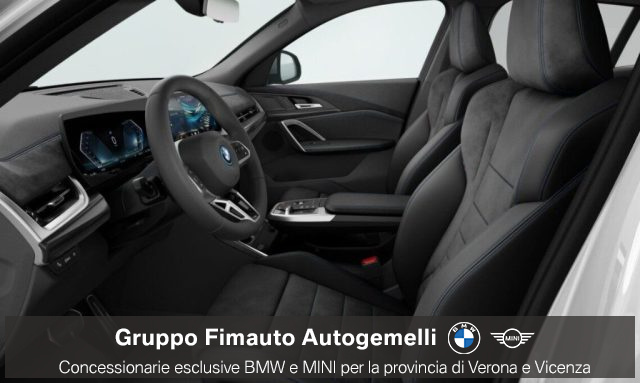 BMW iX2 eDrive 20 Special Edition - foto 3 di 4