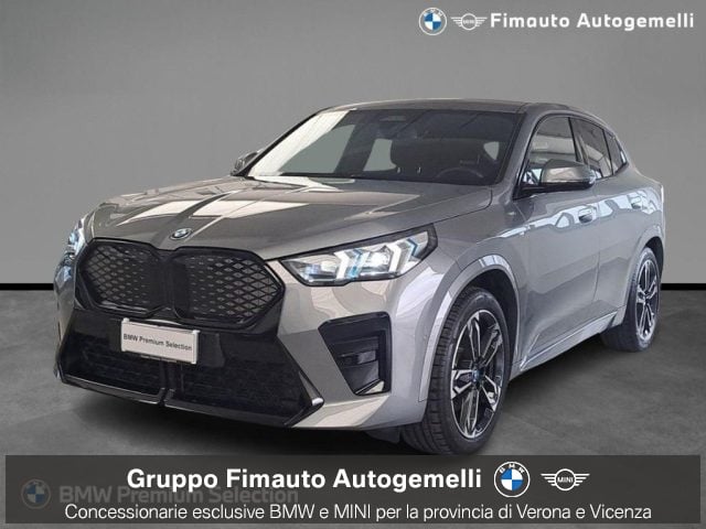 BMW iX2 xDrive 30 Msport, del 2024, 42.944 km, in vendita a Verona (VR)